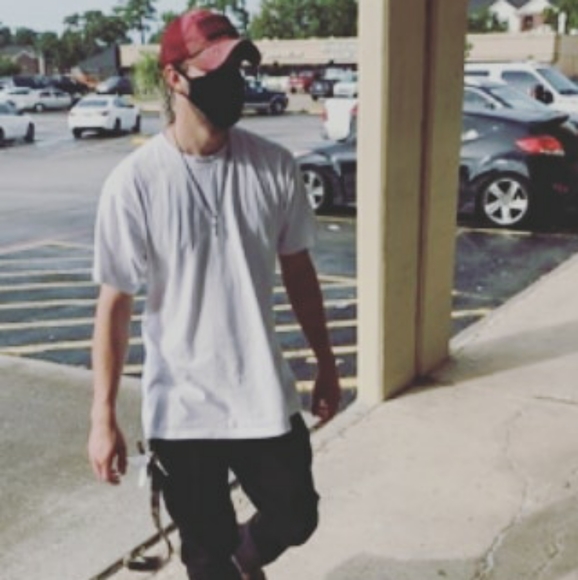 Rooftop voter white T'shirfs - Picture 2 of 2